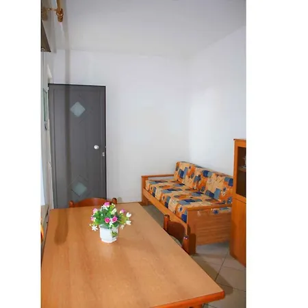 In 31386 アパート リニャーノ・サッビアドーロ