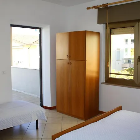 In 31386 アパート リニャーノ・サッビアドーロ